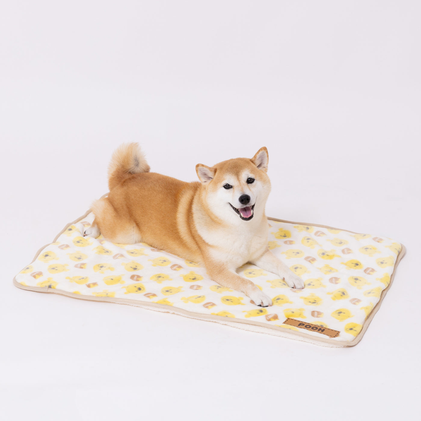 プーさんハニーボアブランケットL ペット用品 犬服 ペットウェア